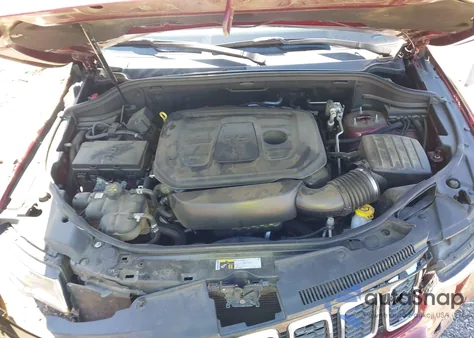 2019 Jeep Grand Cherokee Limited 4X2 z USA, uszkodzony, nr VIN 1C4RJEBG0KC656728